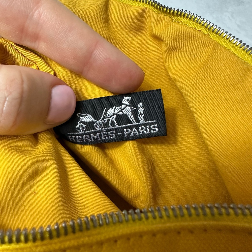 🔥 HERMES YELLOW COSMETIC/ TROUSSE BOLIDE TOILETRIES POUCH 🔥 - Picture 7 of 9